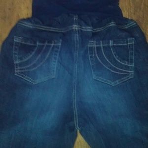 2 Pair Of Maternity Pants/Capri's